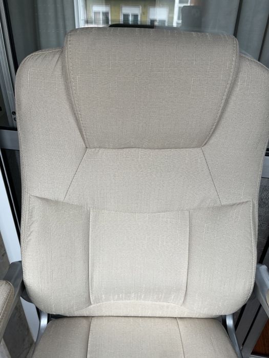 Cadeira Secretária Ergonómica XL em tecido bege