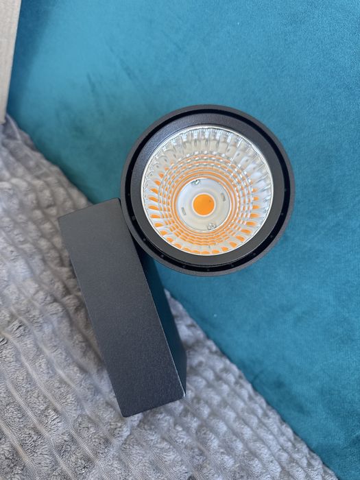 Halogen oprawa led nowa