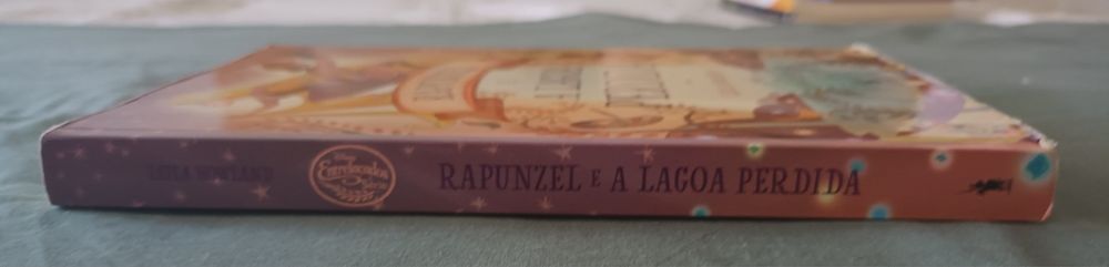 Rapunzel e a lagoa perdida
