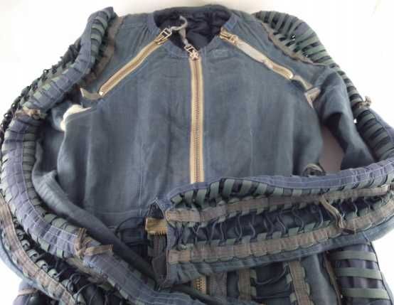 Wysokościowy Ubiór Kompensacyjny WUK-90 Kombinezon