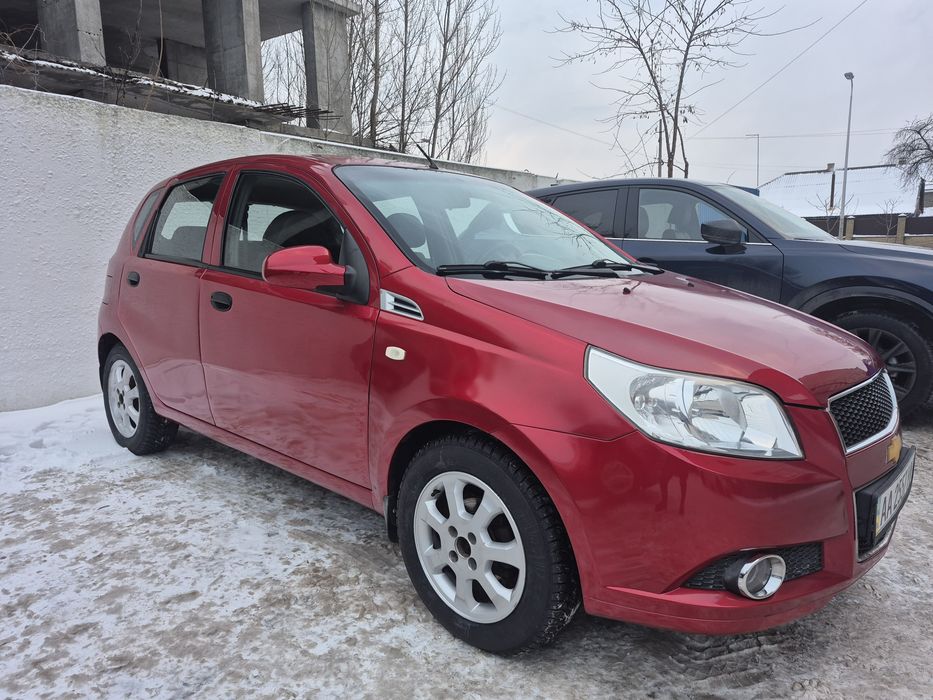 Chevrolet Aveo продам авто
