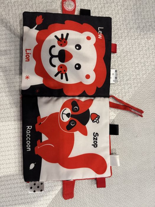 Ksiazeczka kontrastowa jollly baby