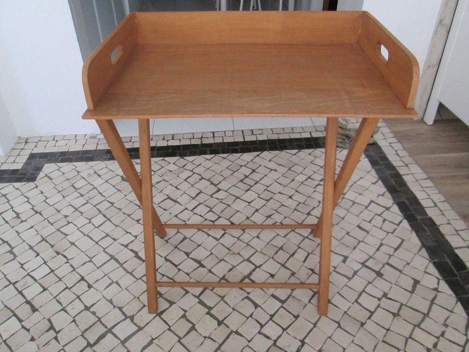 Tabuleiro com mesa