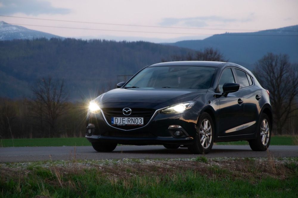 Mazda 3