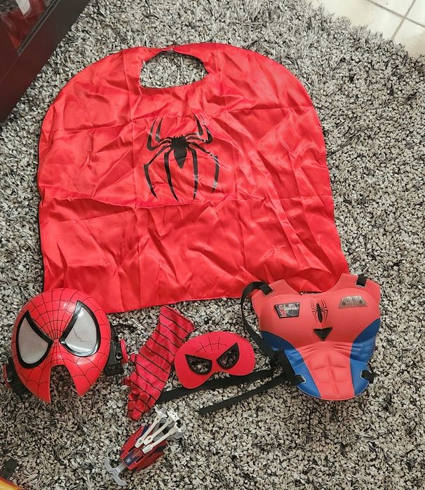 Artigos da marvel de carnaval