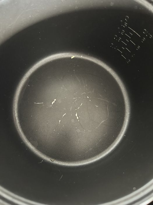 Мультиварка Grunhelm робоча