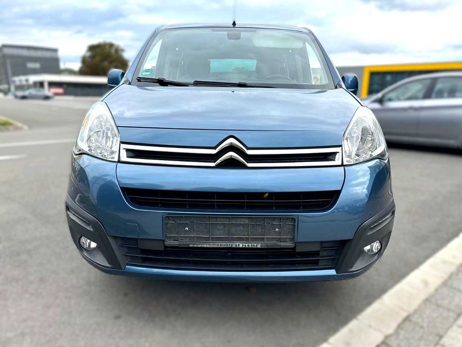Berlingo BlueHDi 100 TPMR ETG6, Rampa Cadeira de Rodas, Homologação DUA, IPO válida, Garantia 18M, Profissional