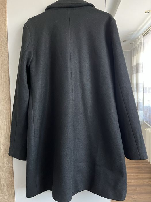 Płaszcz damski czarny długi Sinsay