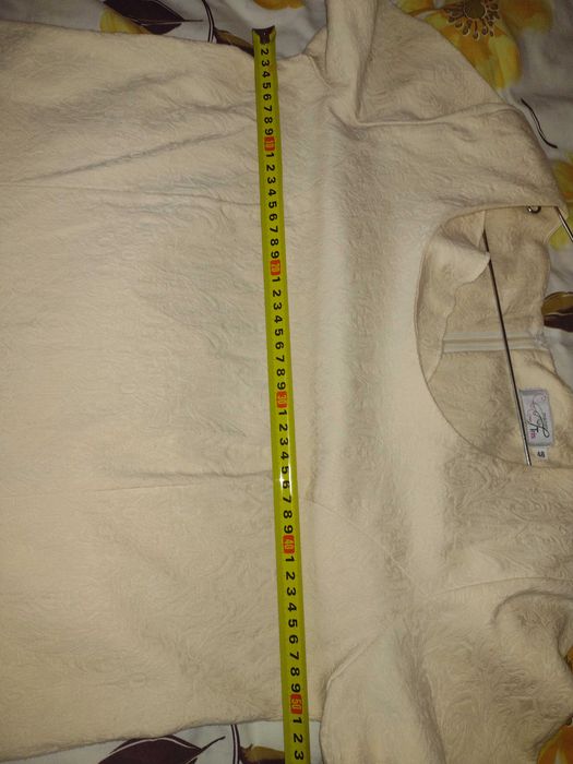 Sprzedam sukienkę z marynarką rozmiar 48