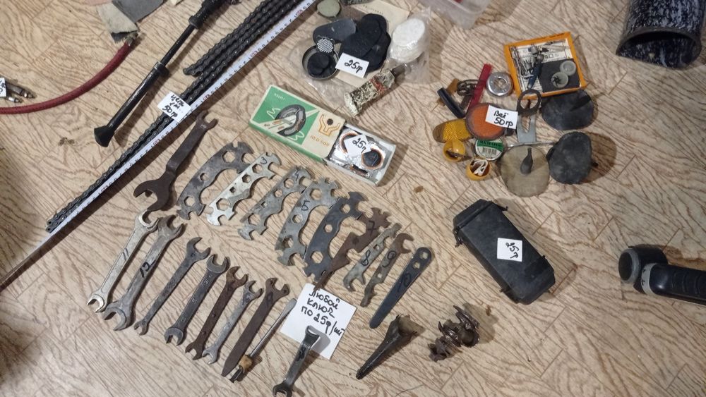 Продам Вело запчасти