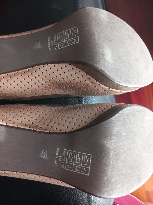 Sapatos e Sandálias Tam 39 Lindíssimas  ( Portes Incluídos)