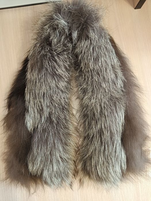 Хутряний комір з чорнобурки та кролику