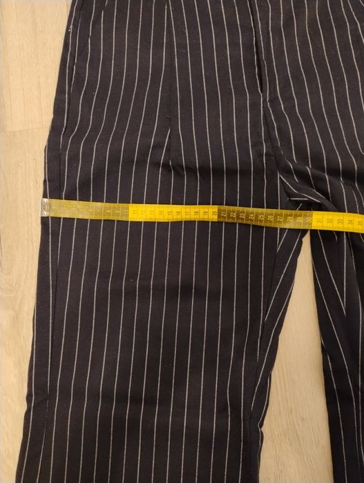 Spodnie w paski rozm.L