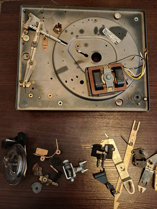 Części gramofonu Dual