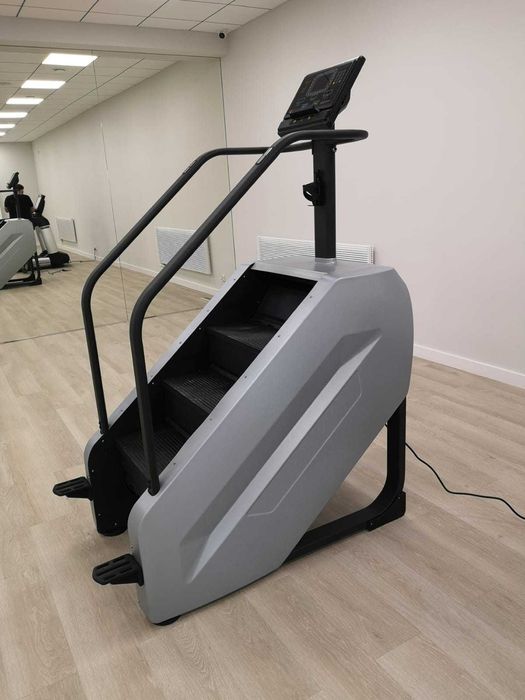 Schody fitness treningowe Nowe Komercyjne FV23%