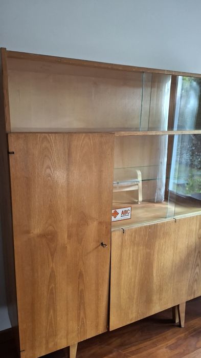 Witrynka z biureczkiem PRL