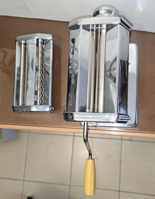 COMIDA  ÚNICA  Personalize os seus alimentos! Ex  misture farinha de c