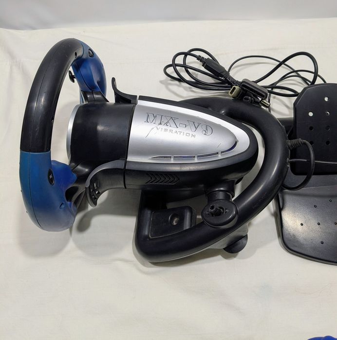 Руль с педалями игровой для компьютера