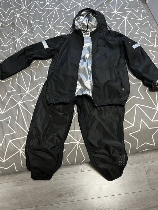 Продам спортивний костюм-сауну BeeGee, розмір XL.