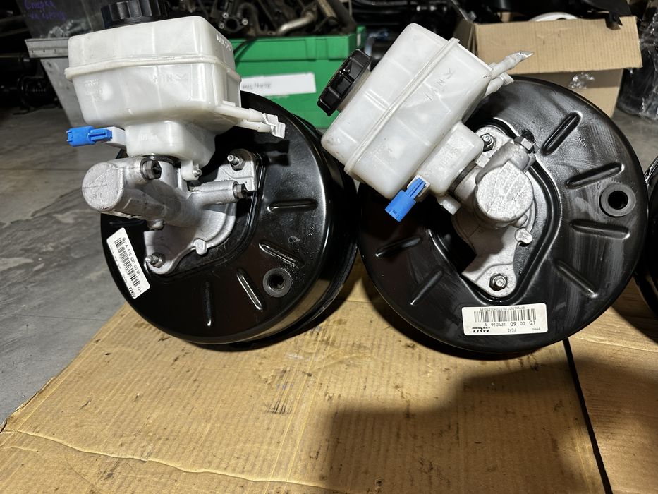 Вакумний бачок ресивер усилитель тормозов Sprinter W910 W907