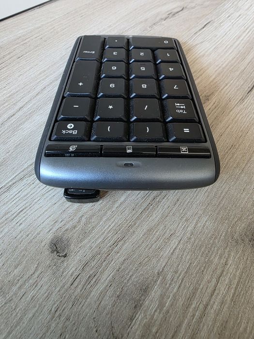 Logitech Wireless Number Pad N305