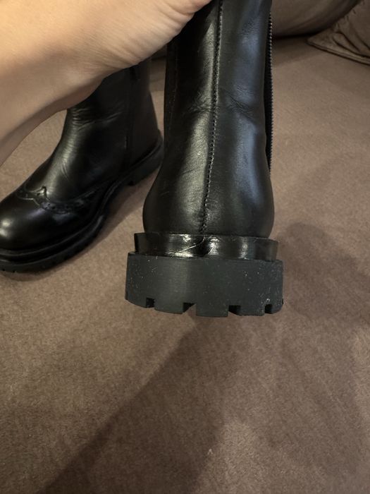 Продам ботинки кожа zara