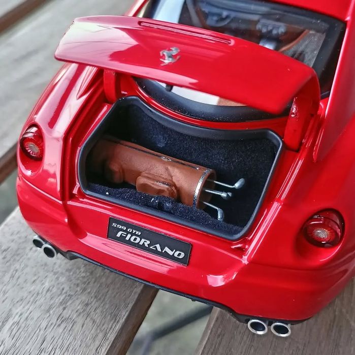 Ferrari 599 Hot Wheels Super Elite 1:18: 5 700 грн