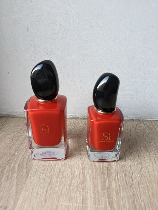 Zestaw dwóch flakonów po perfumach Giorgio Armani Si Passion