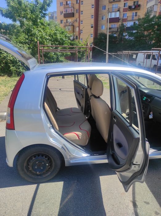 Продам Дайхатсу куоре