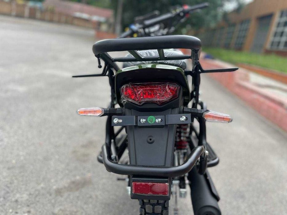 Мустанг Musstang Grader 250 Мотоцикл Mustang Грейдер Інтрудер шинер