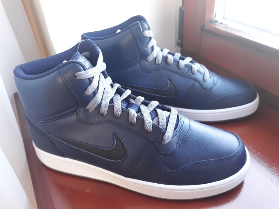 Кроссовки мужские NIKE EBERNON MID, Р-р US 9, 41-42 (27 см), кожа