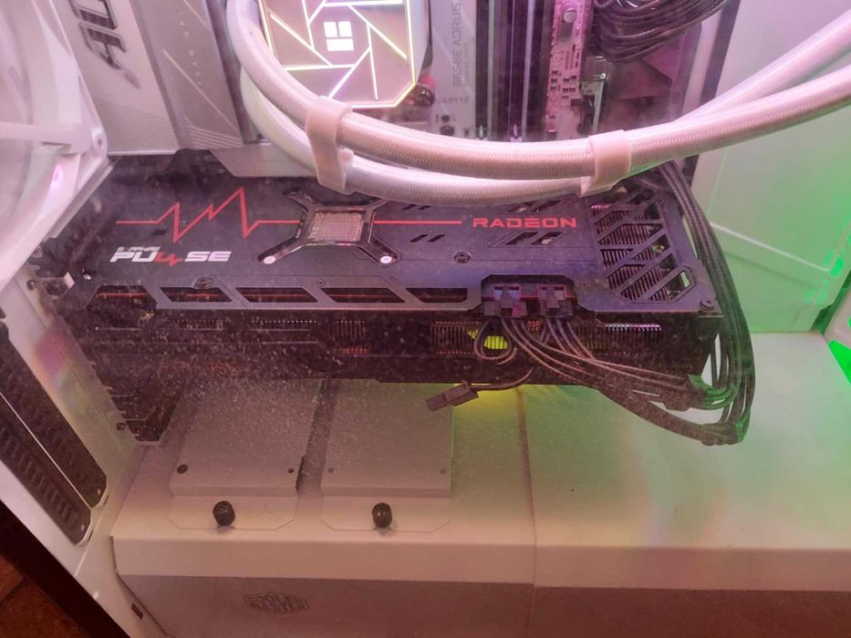 Placa gráfica Sapphire PULSE RX 6700 XT64739235640834120