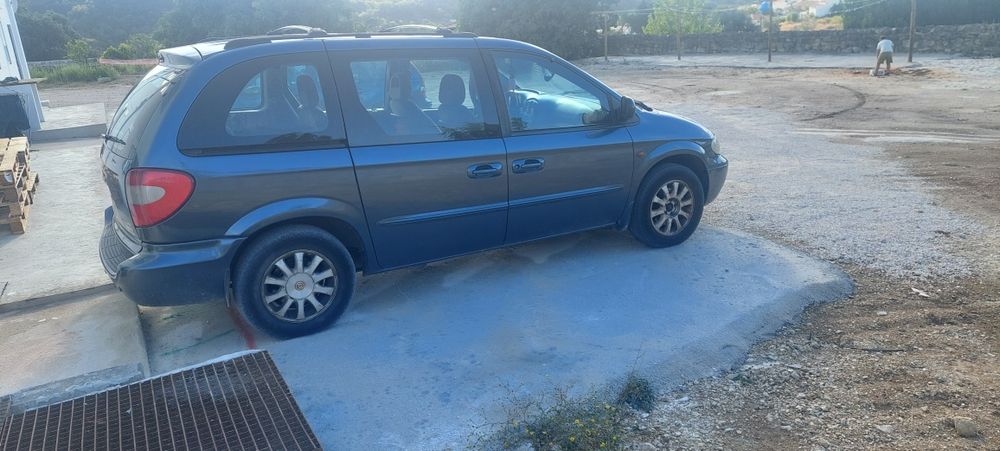 Vendo chrysler voyager 2.5 cdti
