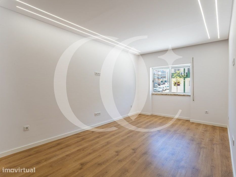 Apartamento T3 em Sacavém