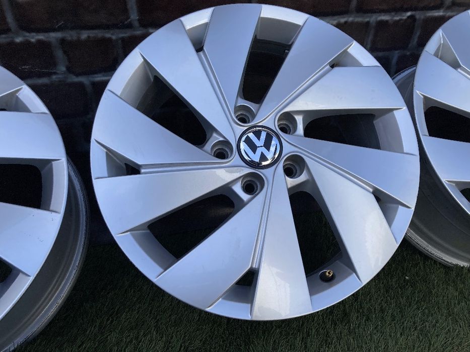 Диски легкосплавні R 17 5/112 ET 46 6.5J Volkswagen. Фольксваген Шкода