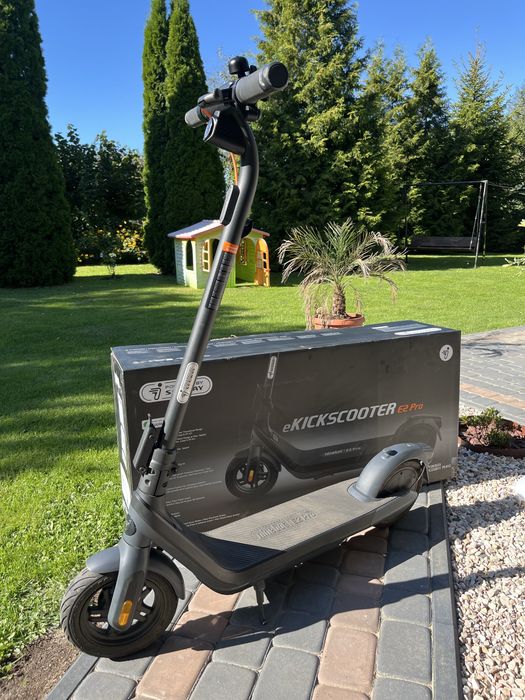 Hulajnoga elektryczna Segway Ninebot E2 Pro – zadbana!
