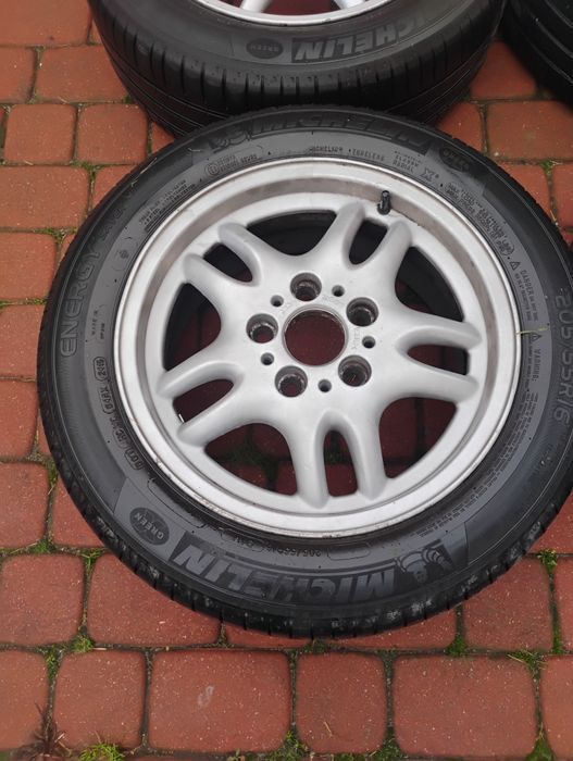 4x Felgi aluminiowe 16 cali BMW  5x120x72,5 ET48