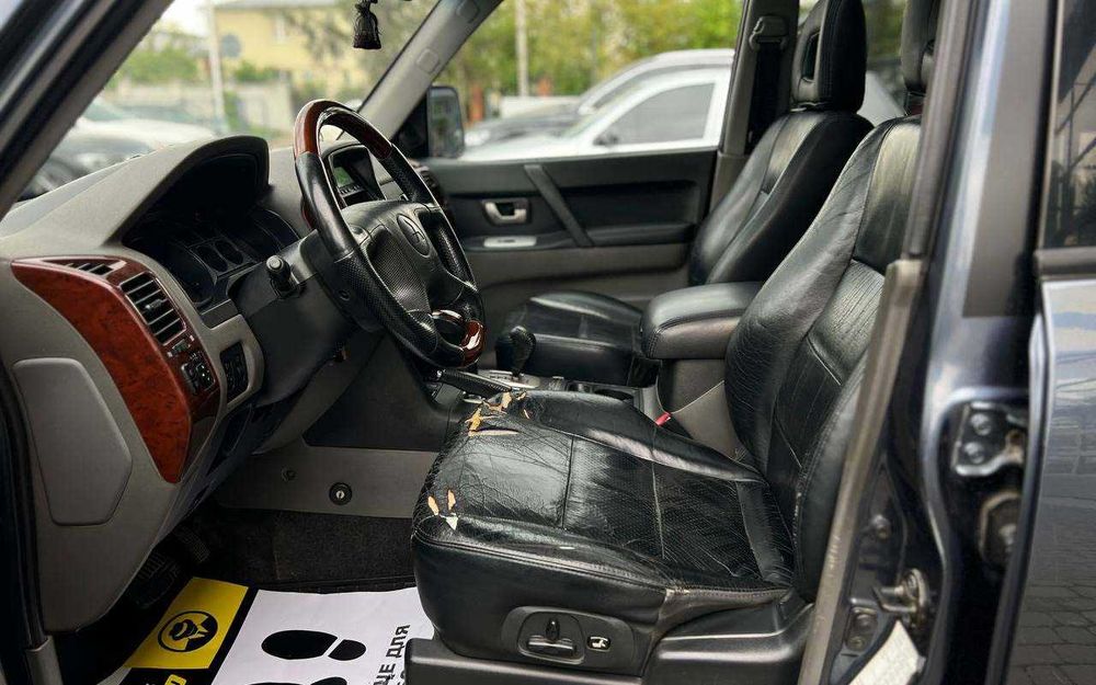 Mitsubishi Pajero 2006