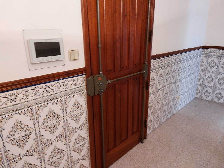 Apartamento T2 no Centro de Queluz - Como novo