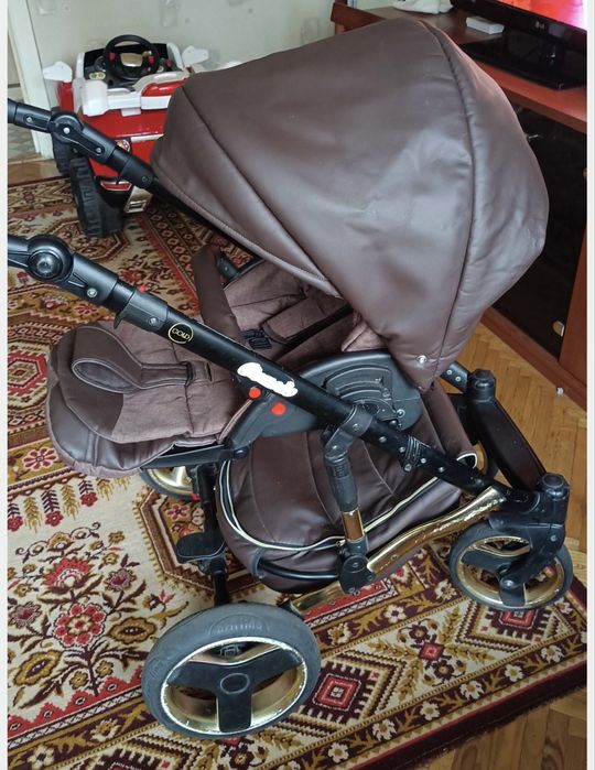 Продам коляску Mirkus Komodo 2 в 1