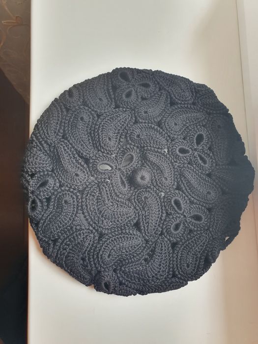 Берет ручної роботи