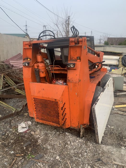 Бобкат . Пмтс 1200