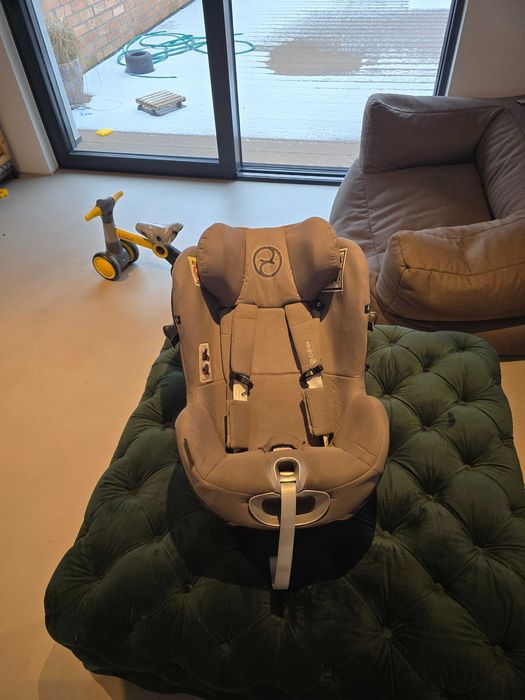 Fotelik samochodowy Cybex Sirona Z,