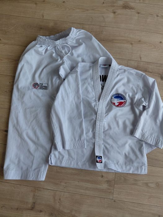 Teakwondo dobok strój 140cm
