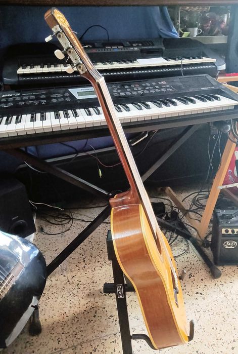 Guitarra antiga fabrico nacional Artis