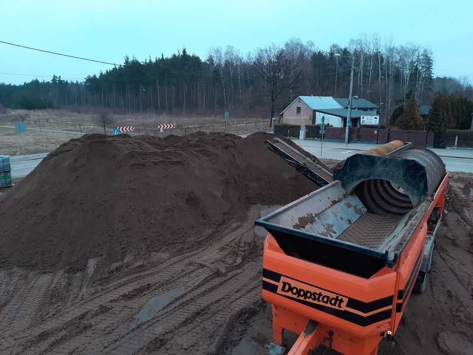 Ziemia ogrodowa przesiana