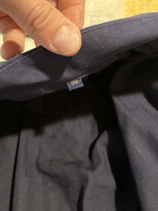 Camisa under blue azul escuro e massimo duti