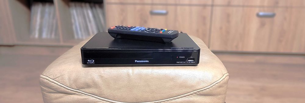 Panasonic DMP-BDT167 Odtwarzacz Blu-Ray/DVD/CD/USB z HDMI, pilot