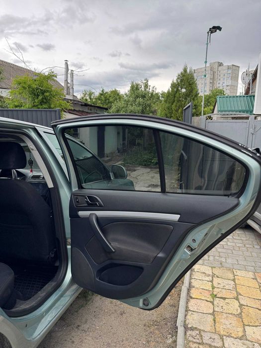 Skoda Octavia 2012 VIN TMBCK41Z8CB158025 фото оголошення 10 з 19