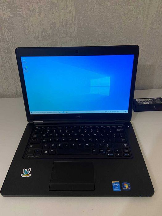 Ноутбук на i5 Dell Latitude